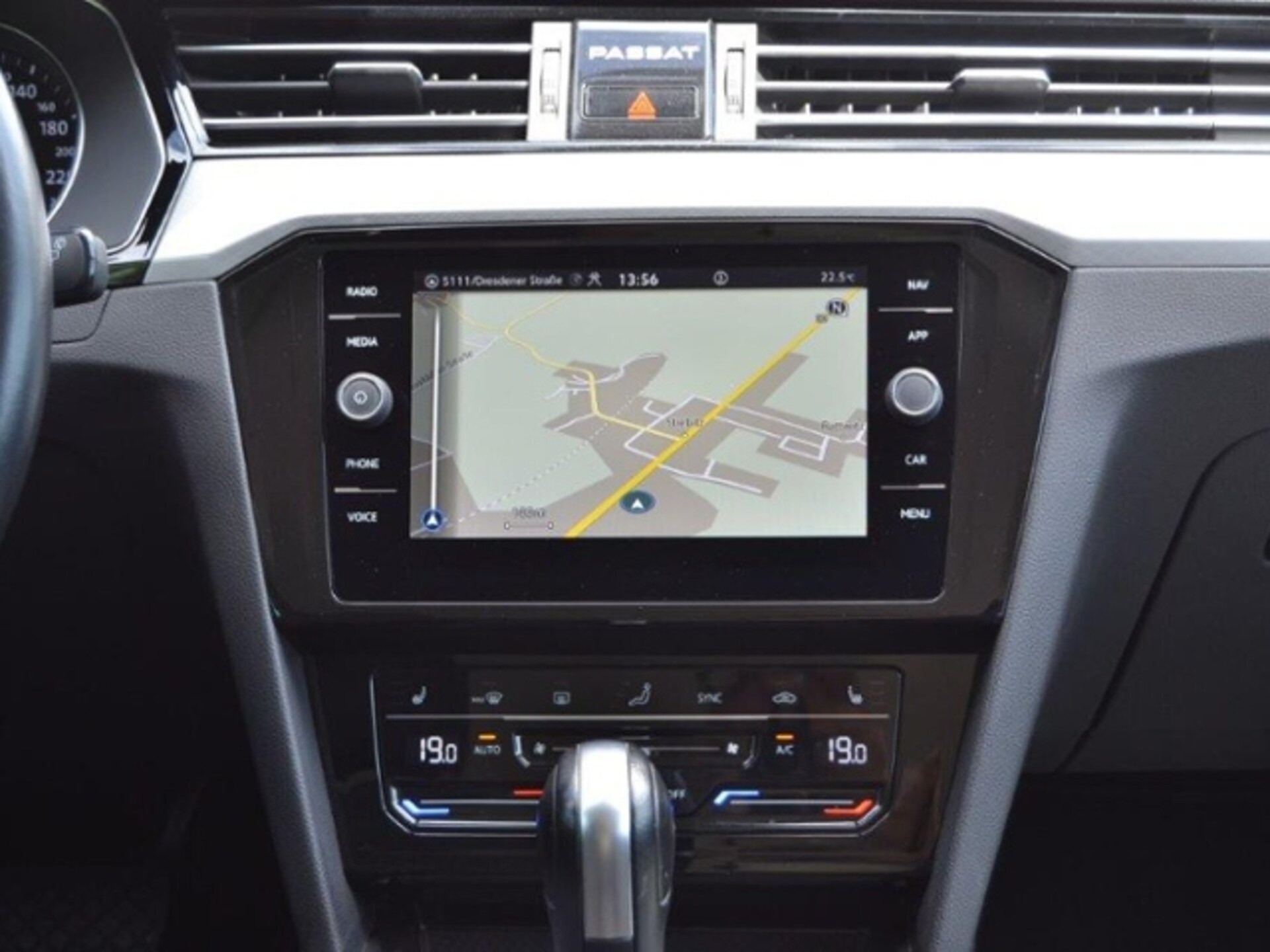 Volkswagen Passat Variant Business