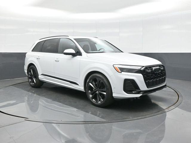 2026 Audi Q7 55 Premium Plus quattro Tiptronic's photo