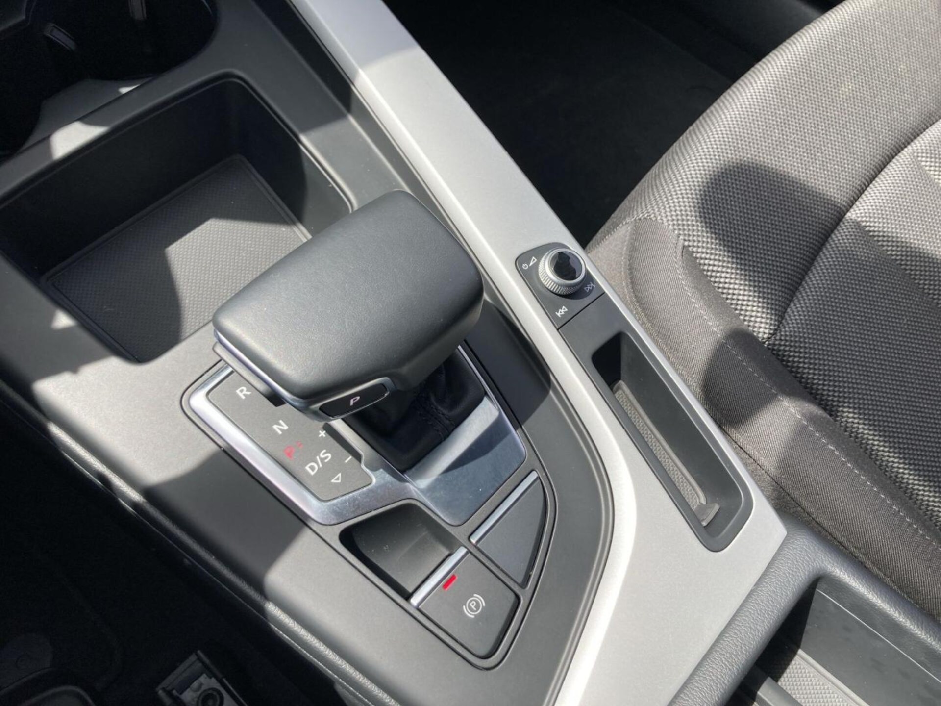 Audi A4 Limousine Advanced