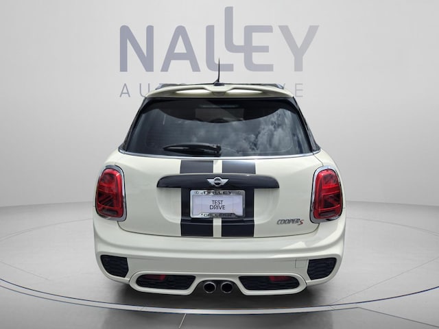 2018 MINI
