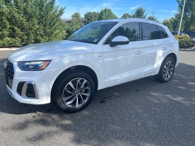 2023 Audi Q5 S line Premium Plus AWD photo