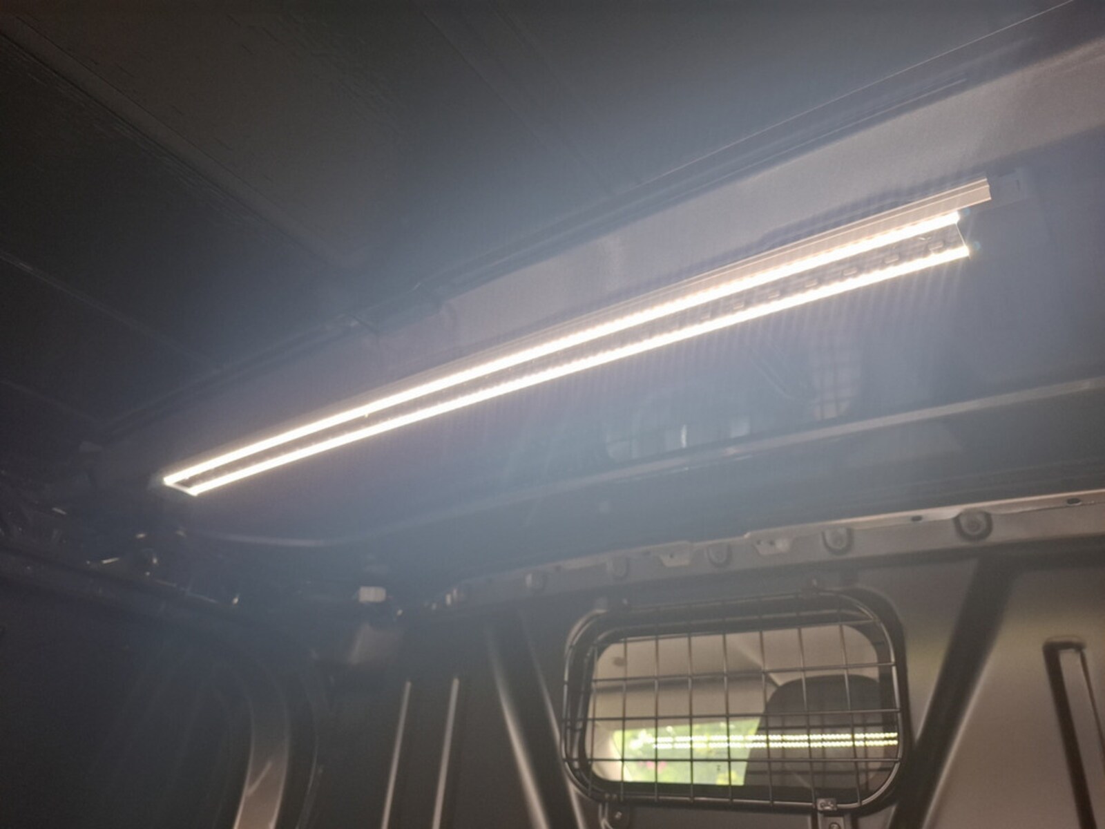 Volkswagen Transporter Kasten langer Radstand – Bild 23
