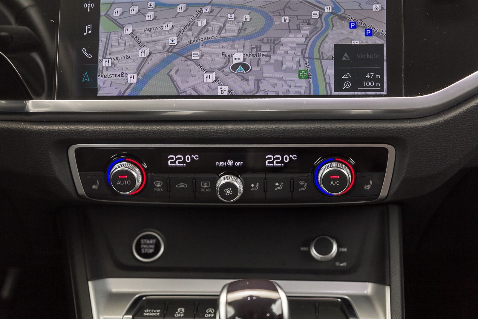 Image about Audi Q3 Sportback 35 TDI S tronic