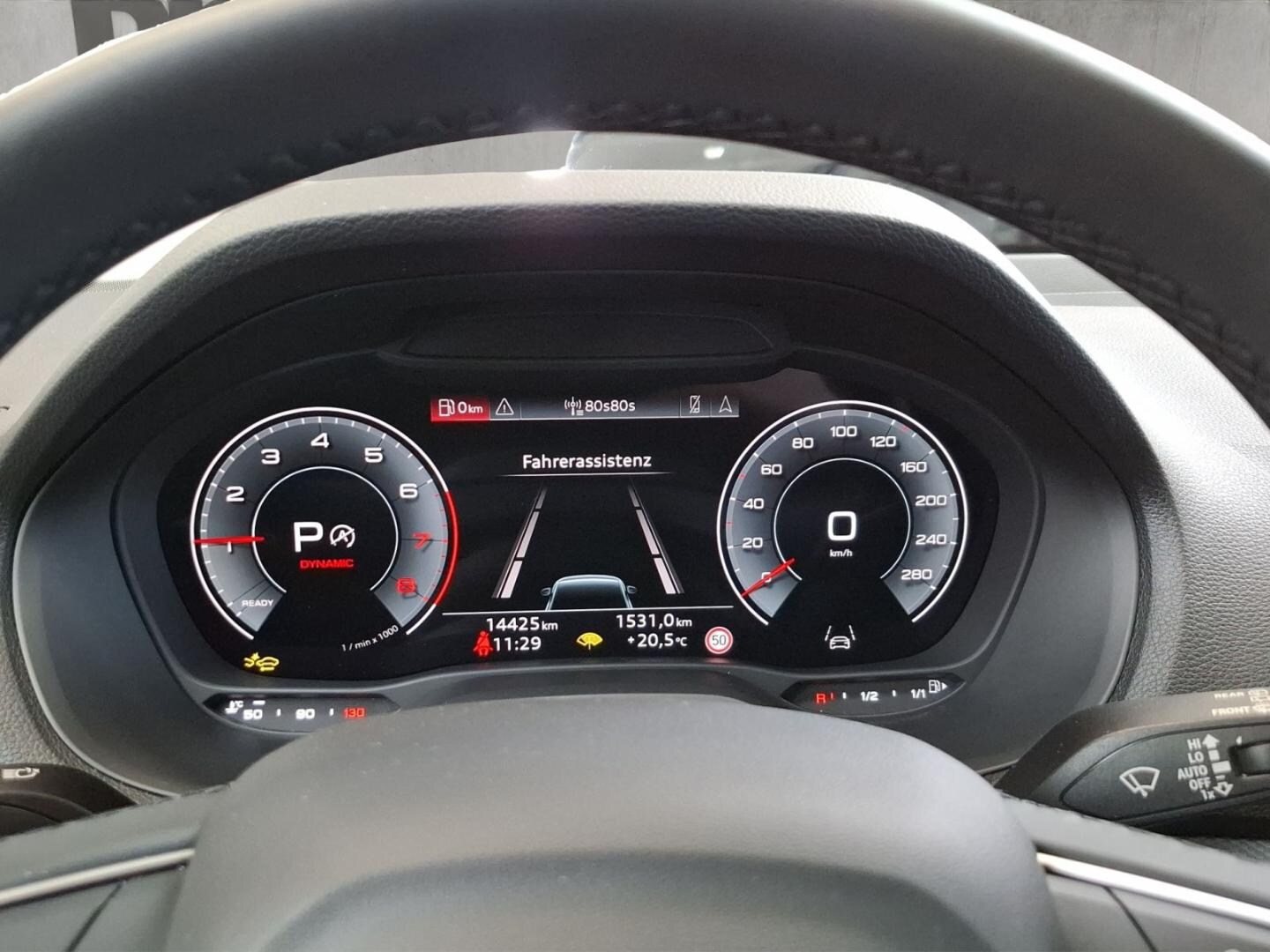 Bild über Audi Q2 S line 40 TFSI quattro S tronic - für weitere Informationen kontaktieren Sie den Audi Partner
