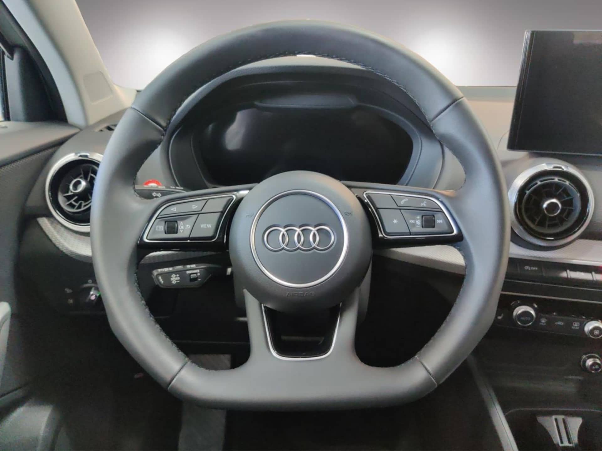 Audi Q2 S line