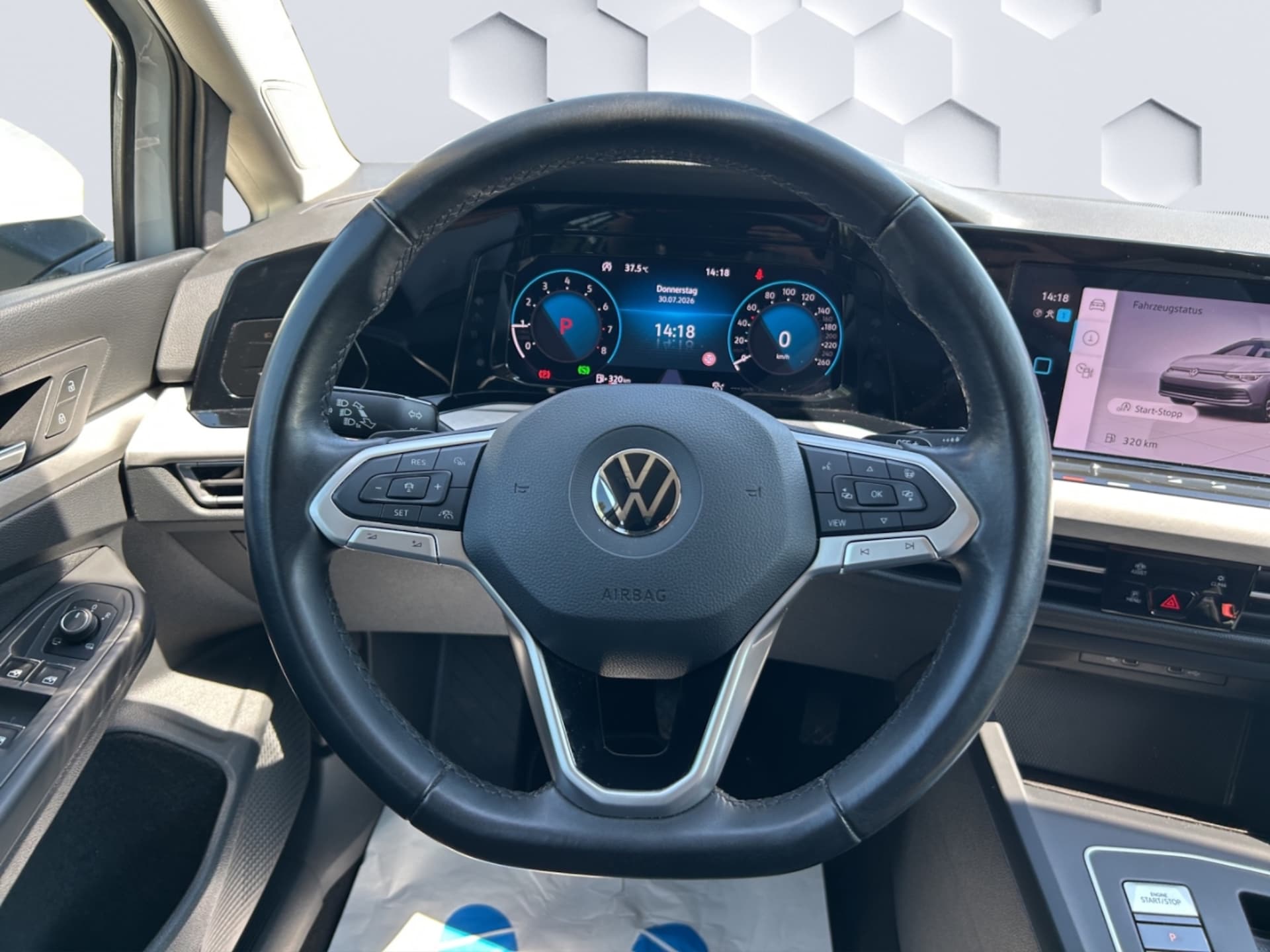 Volkswagen Golf Variant Life