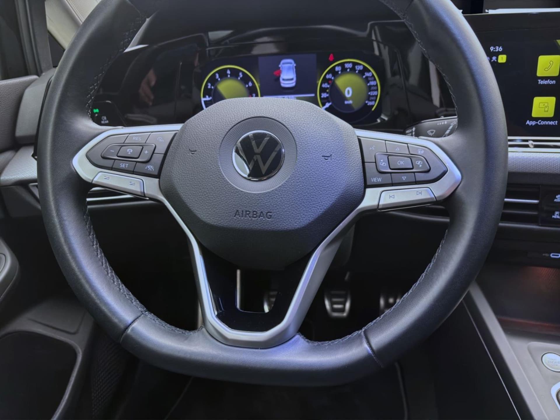 Volkswagen Golf Active