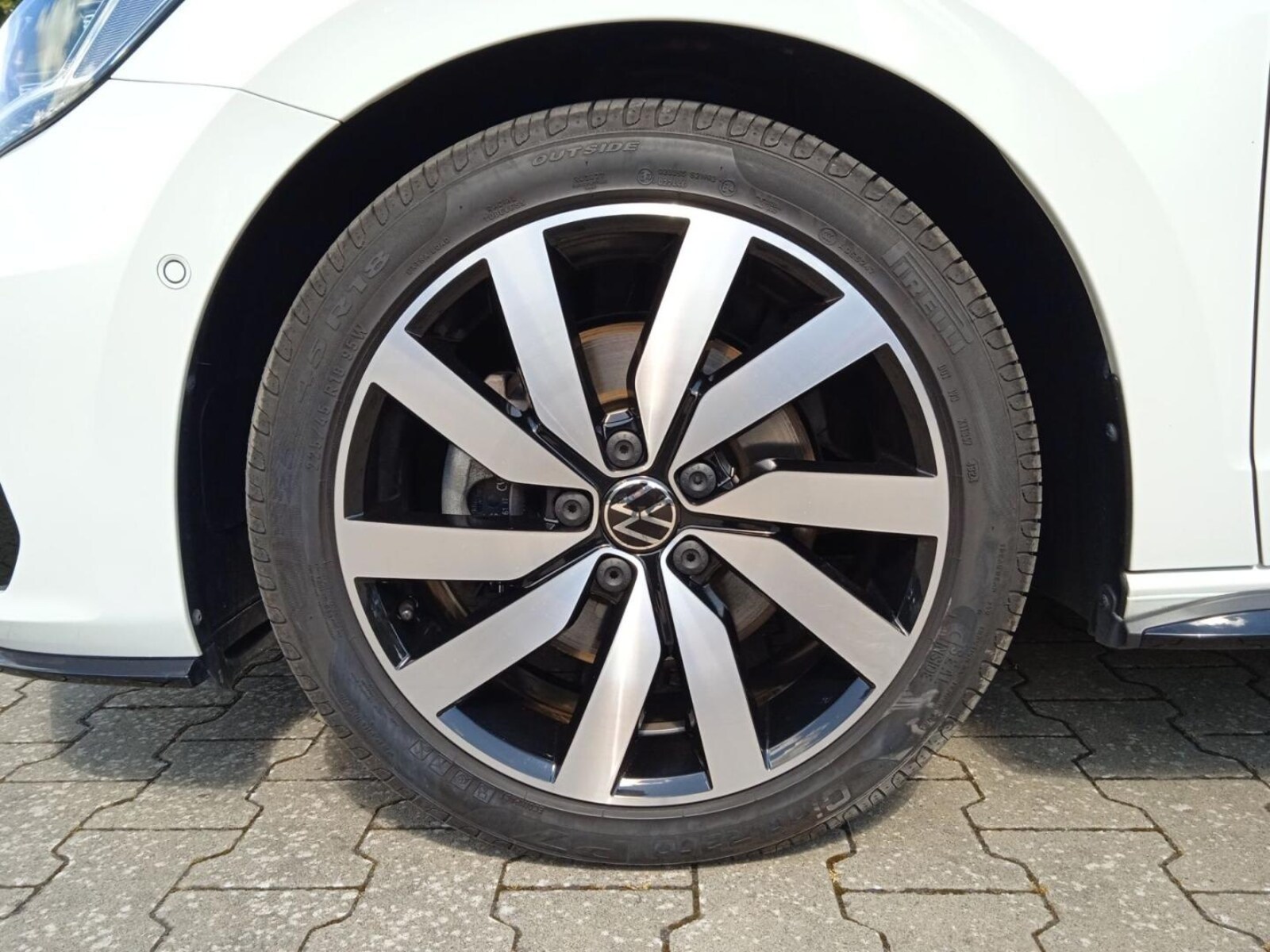 Volkswagen Touran – Bild 9
