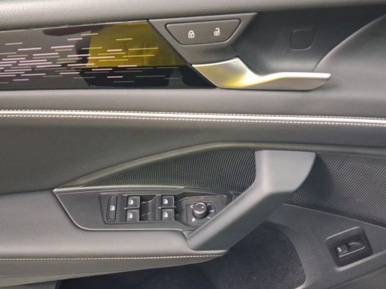 Volkswagen Tiguan – Bild 8