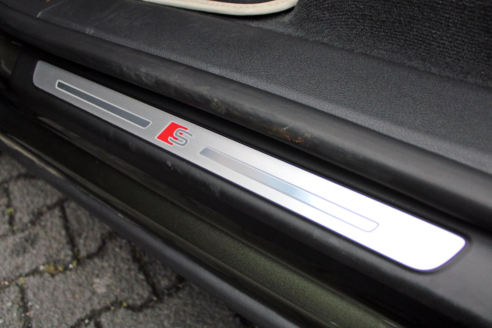 Image about Audi SQ8 SUV TFSI quattro tiptronic