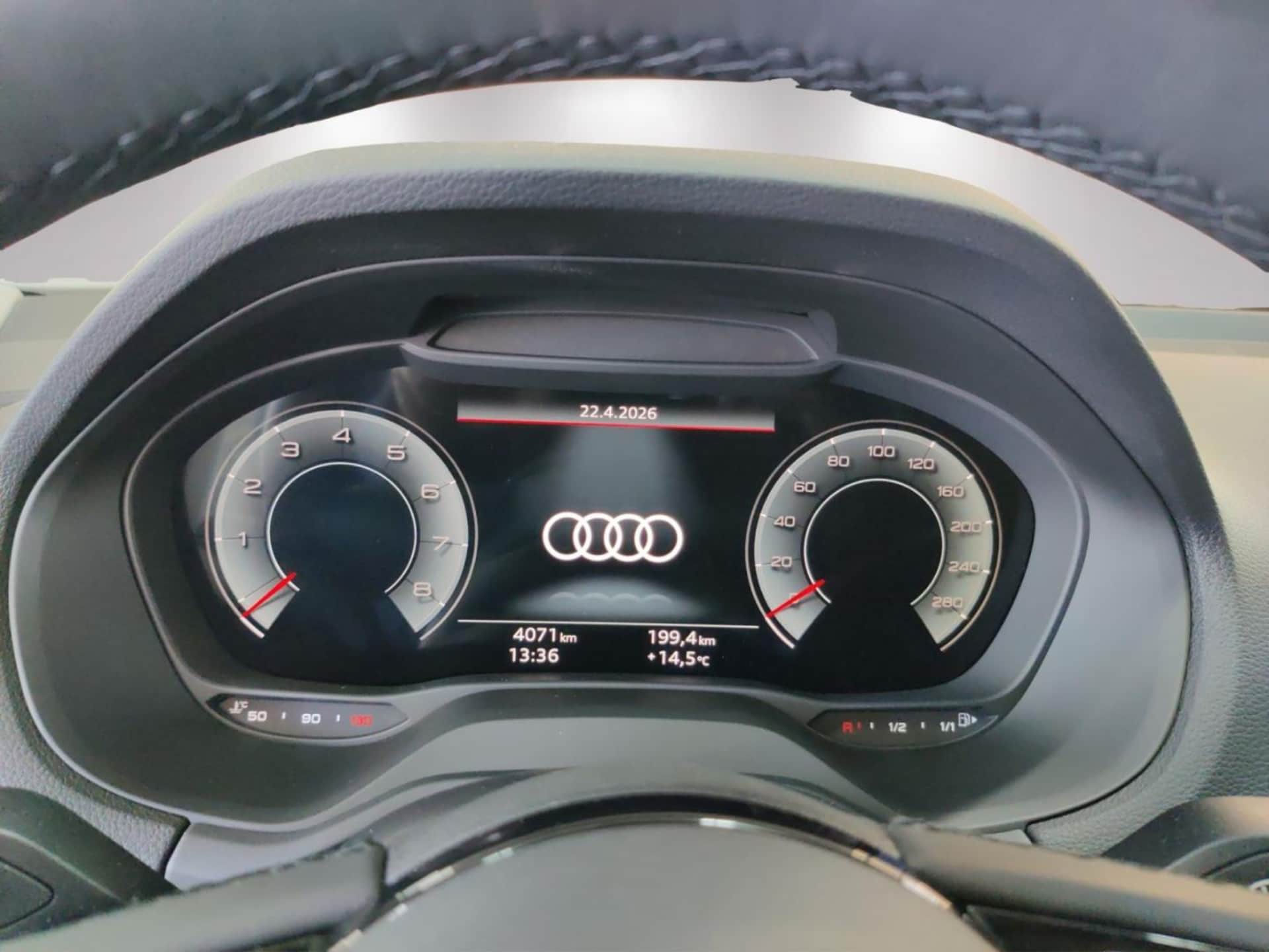 Audi Q2 S line