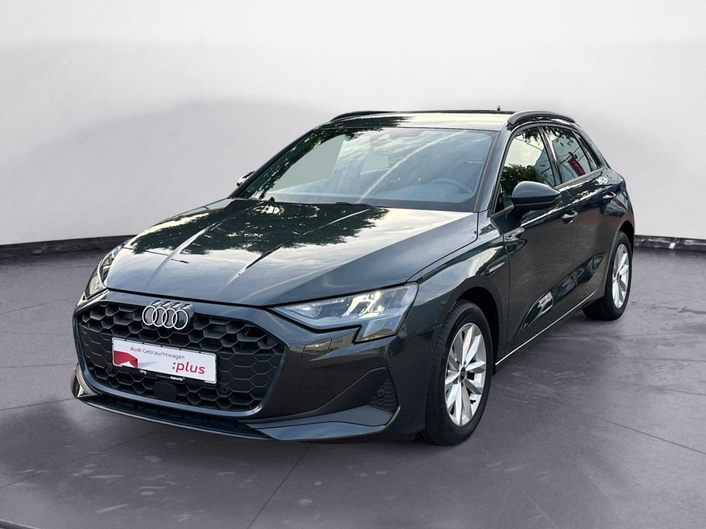 Bild über Audi A3 Sportback 30 TFSI S tronic - für weitere Informationen kontaktieren Sie den Audi Partner