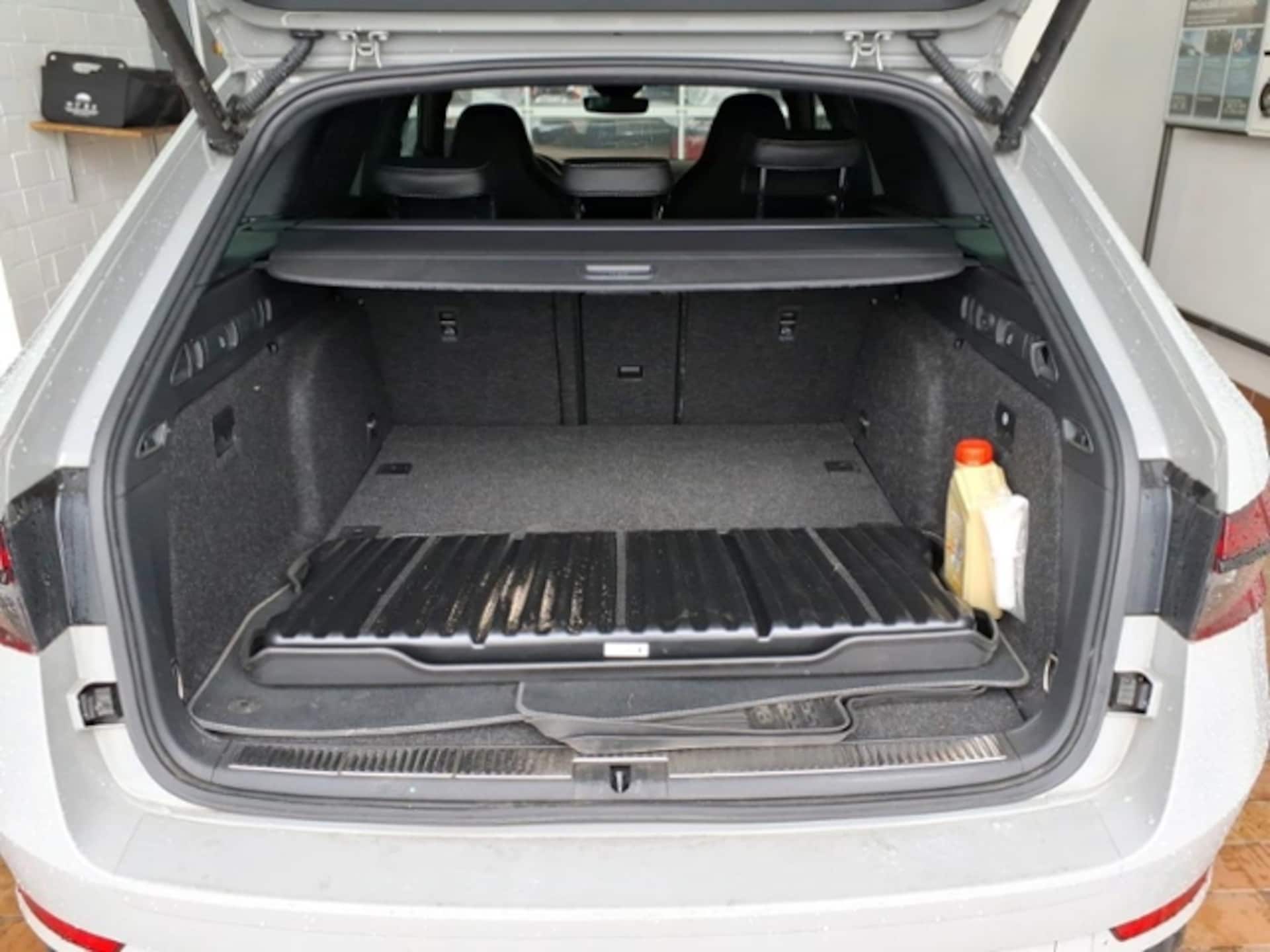 Skoda Superb Combi Sportline