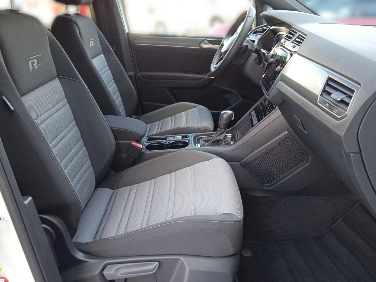 Volkswagen Touran – Bild 15