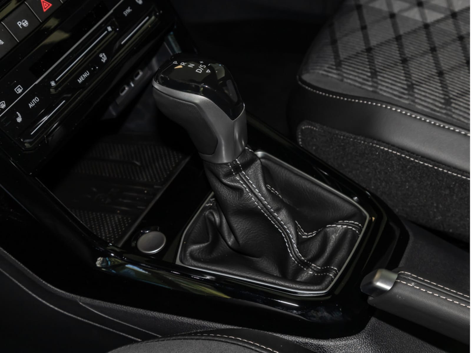 Volkswagen T-Cross – Bild 13