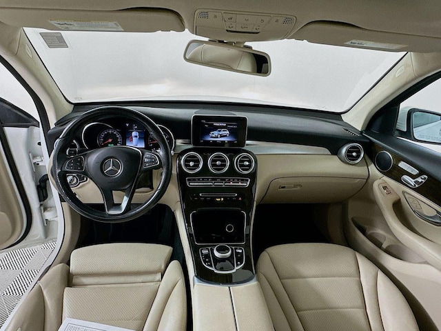 2019 Mercedes-Benz GLC 300