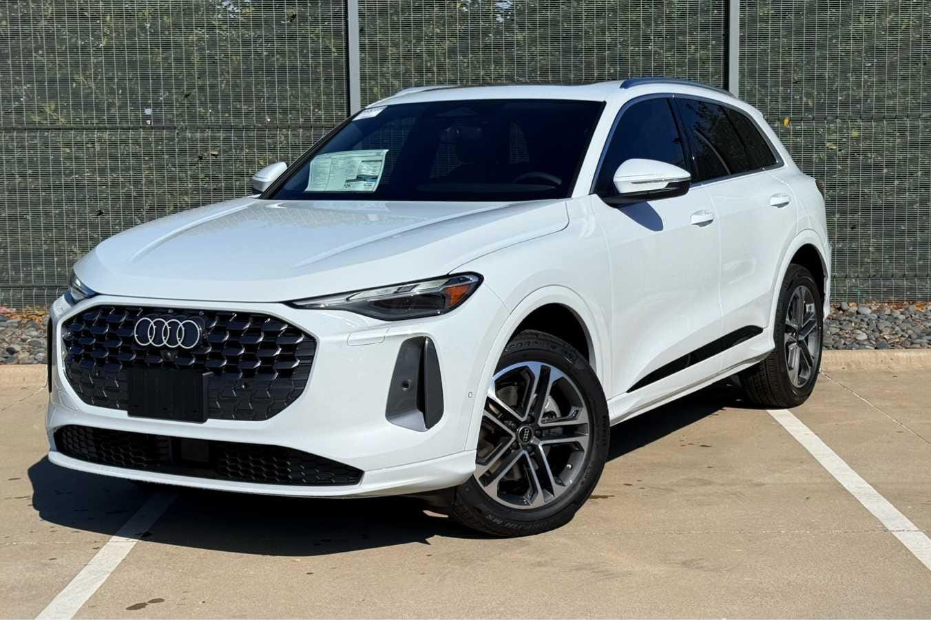 2026 Audi Q5 Premium quattro's photo
