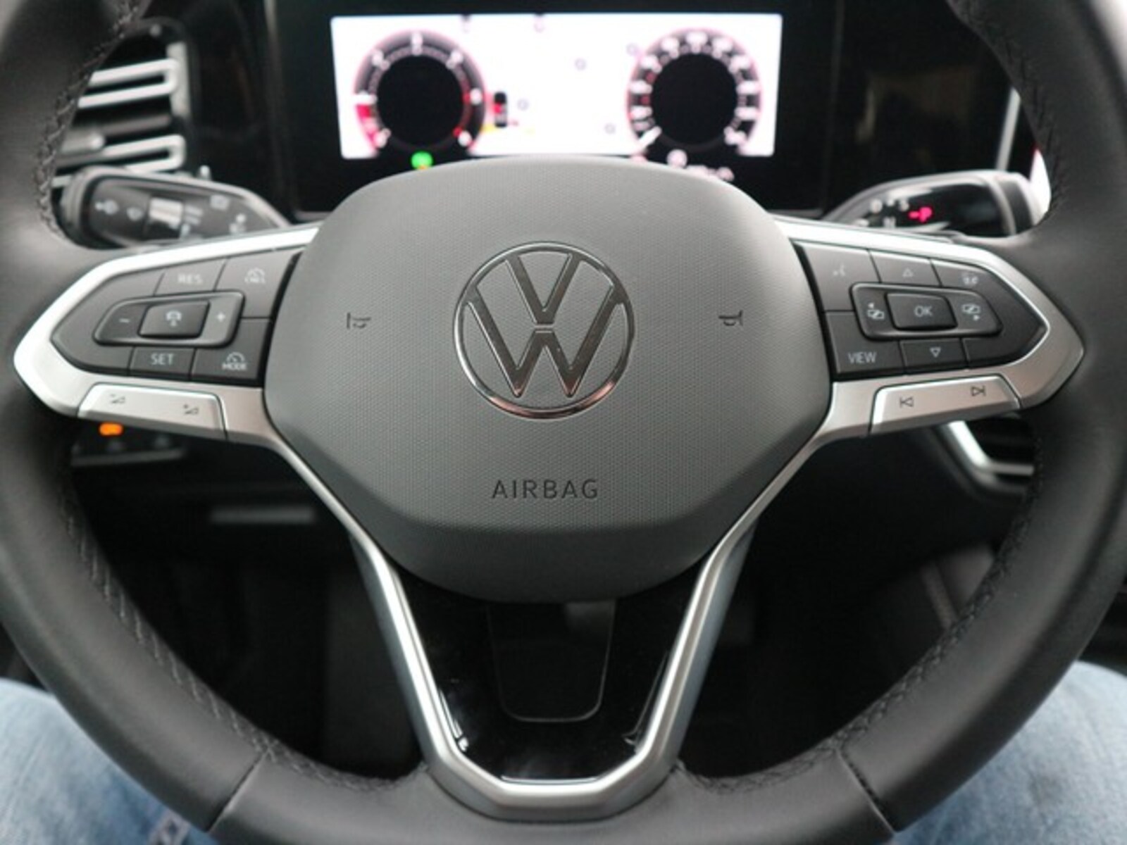 Volkswagen Tiguan – Bild 11