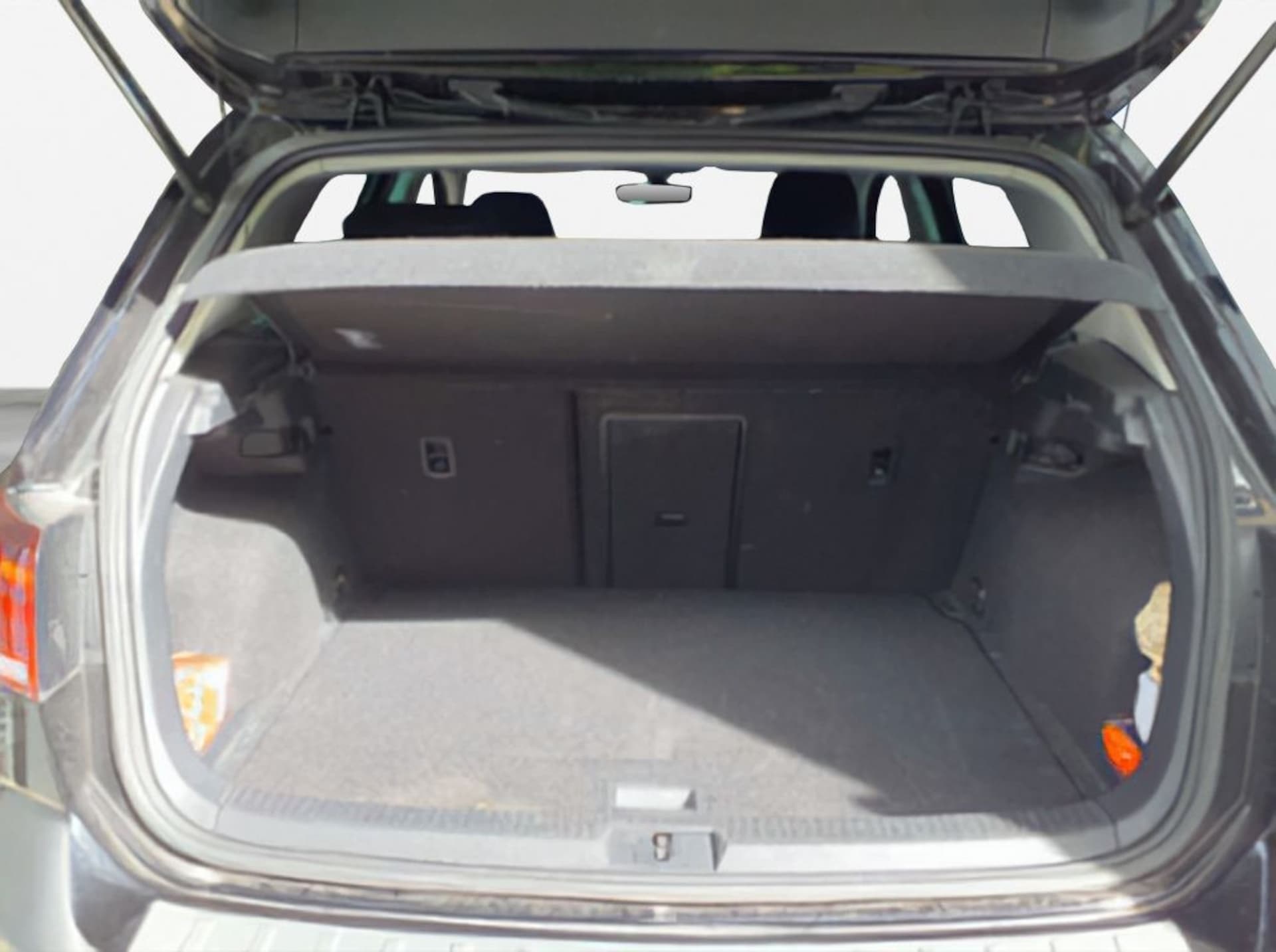 Volkswagen Golf SOUND