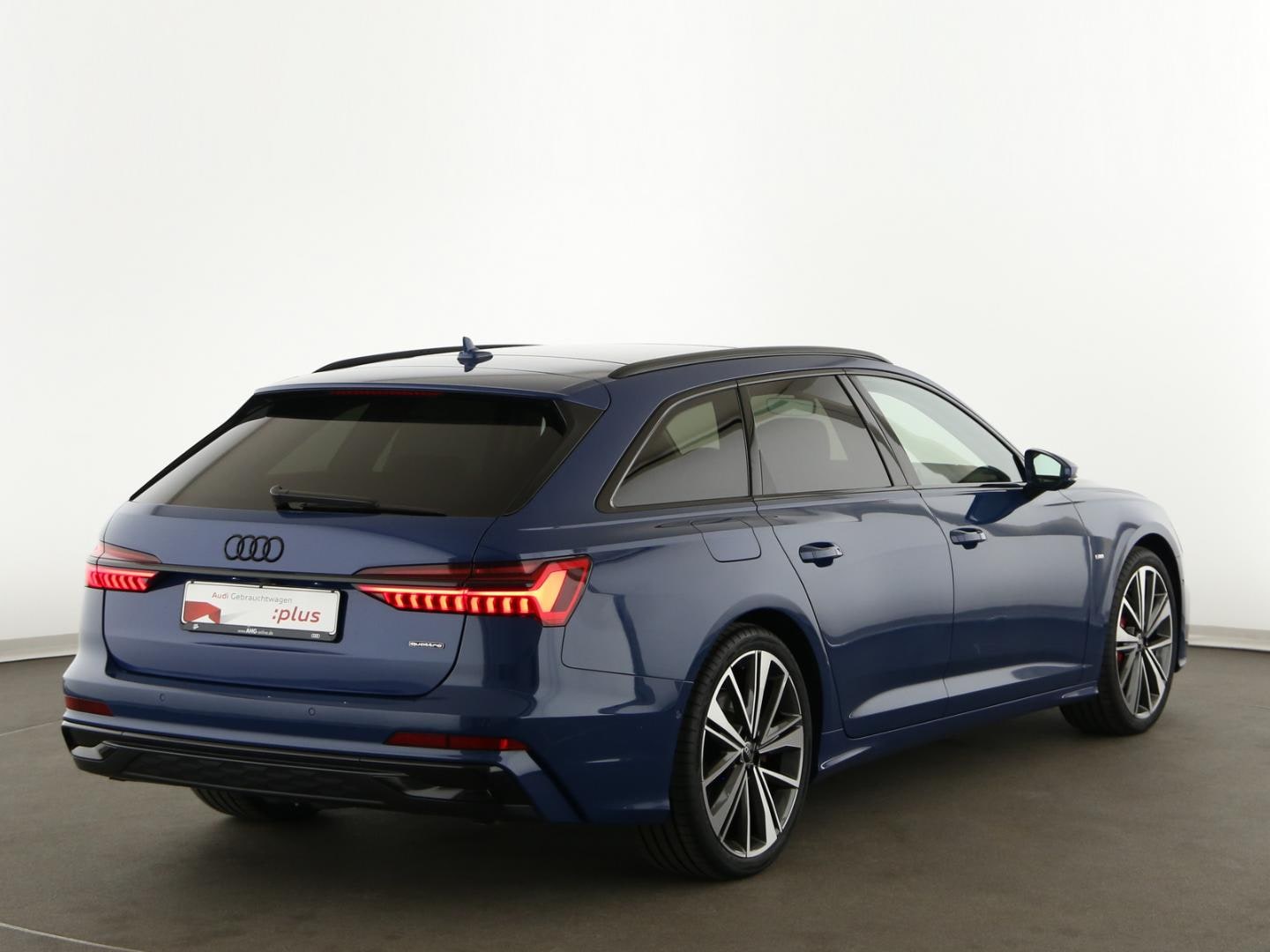 Bild über Audi A6 Avant TFSI e S line 55 TFSI e quattro S tronic - für weitere Informationen kontaktieren Sie den Audi Partner