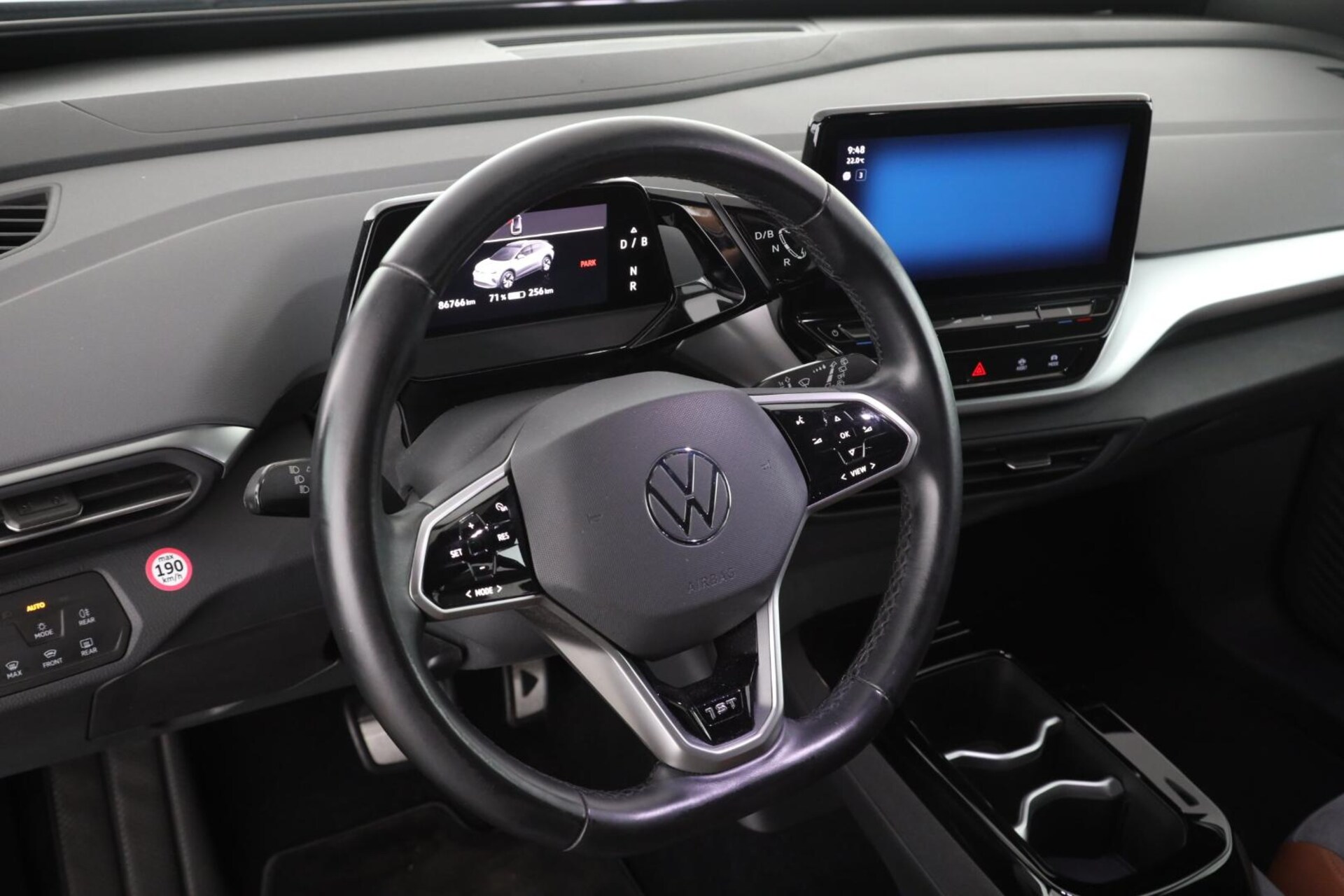 Volkswagen ID.4 1st