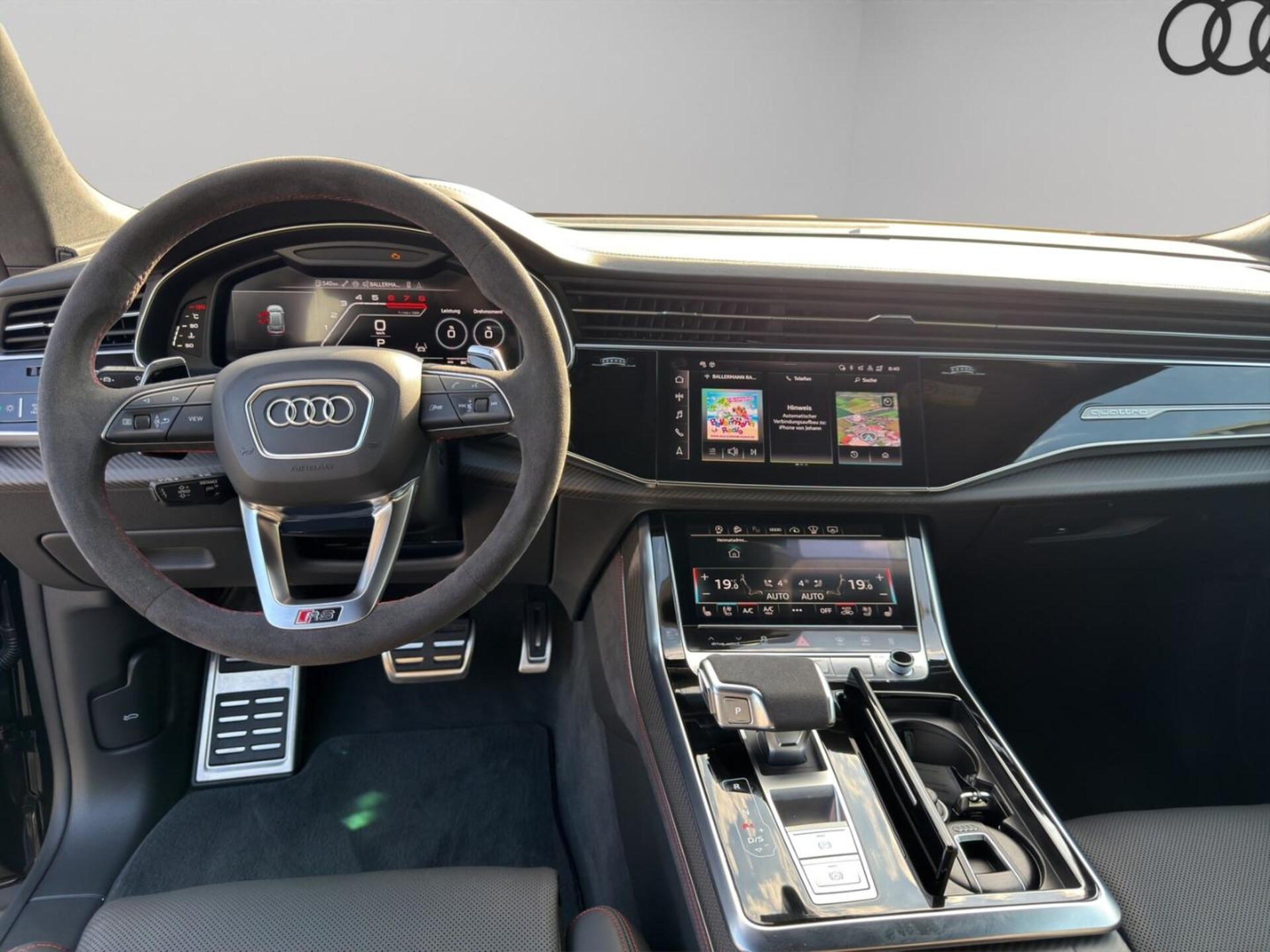 Audi RS Q8 SUV