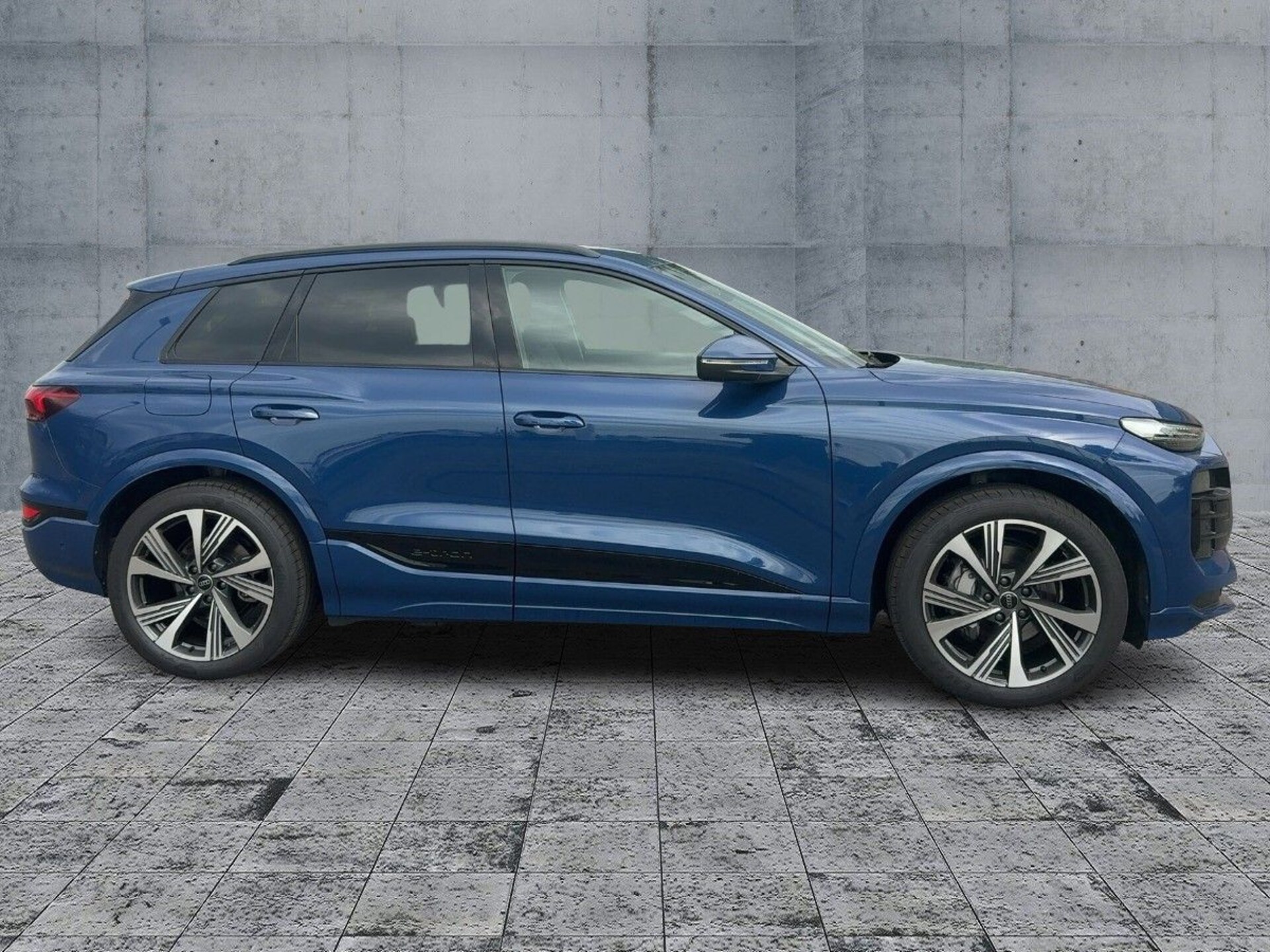 Audi Q6 SUV e-tron
