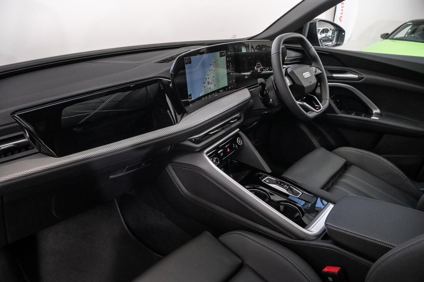 Image about Audi Q5 SUV TDI quattro 150 kW sport