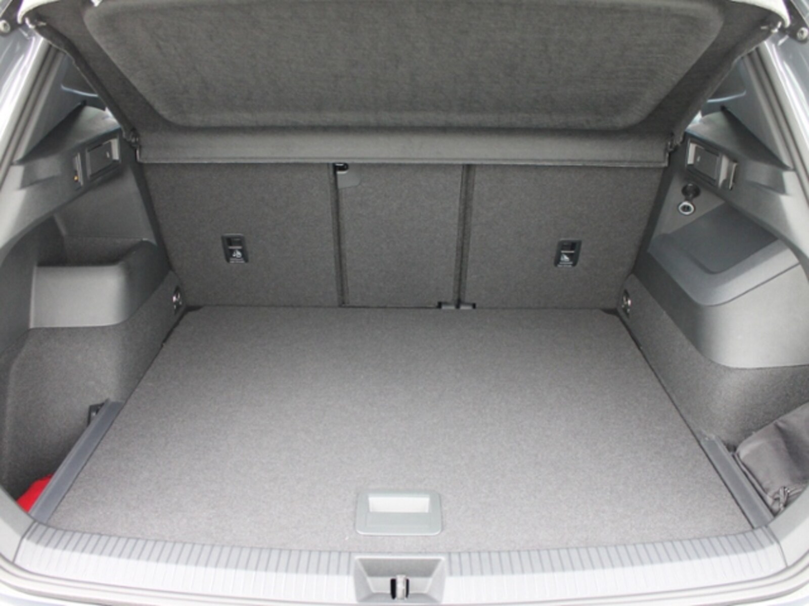 Volkswagen Tiguan – Bild 13