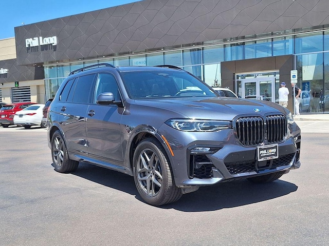 2022 BMW X7