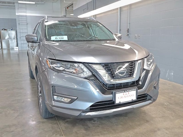 2017 Nissan