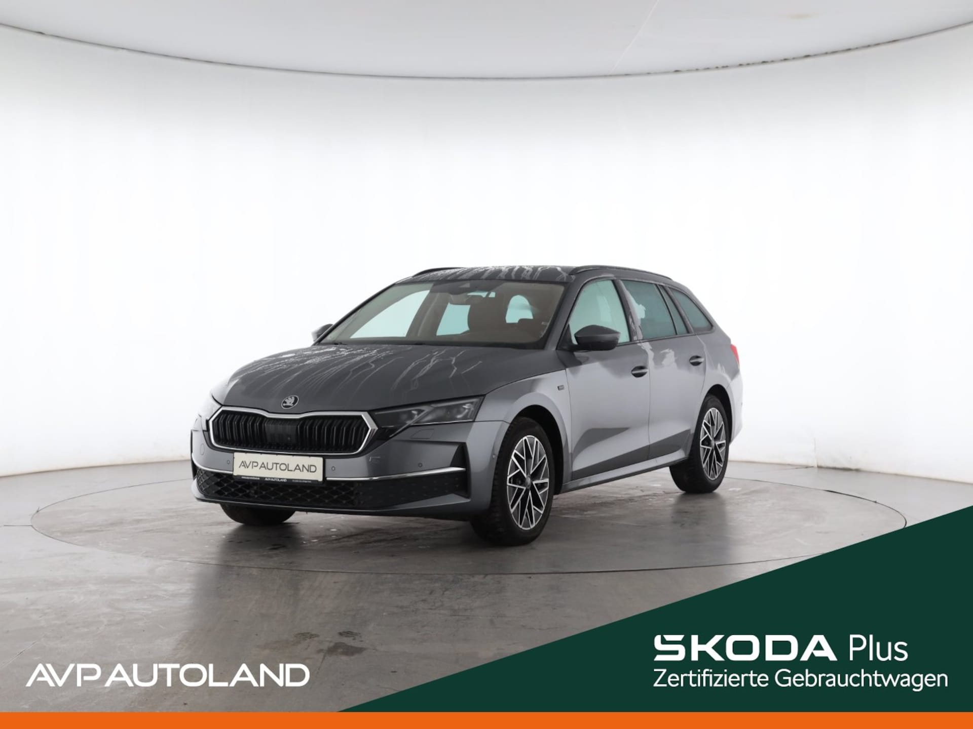 Skoda Octavia Combi — Skoda Octavia Combi 2.0 TDI DSG | NAVI LED