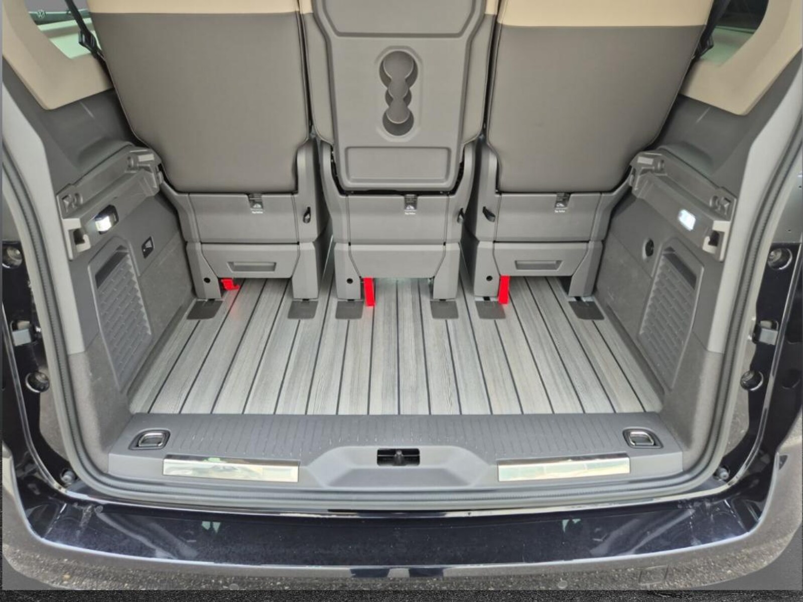 Volkswagen Multivan Langversion – Bild 12