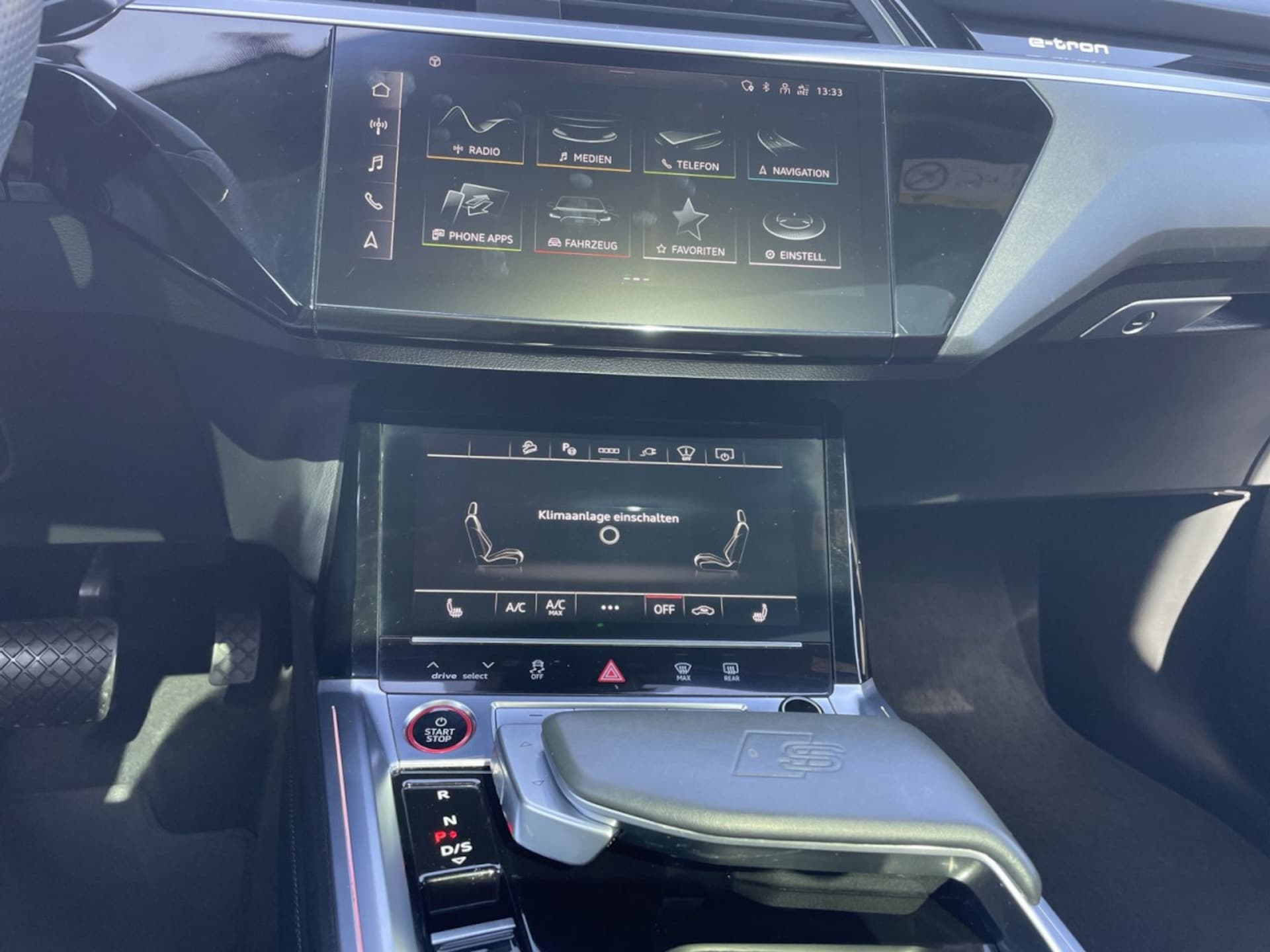 Audi e-tron S