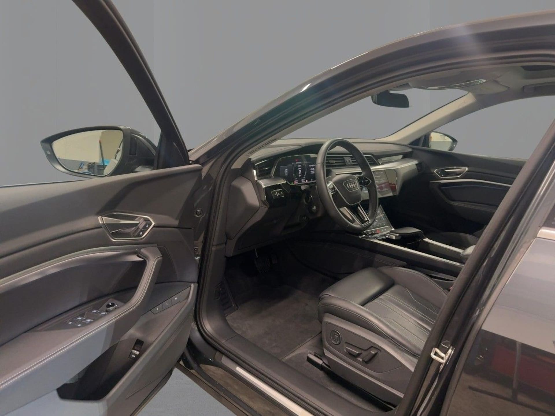 Audi Q8 e-tron Advanced