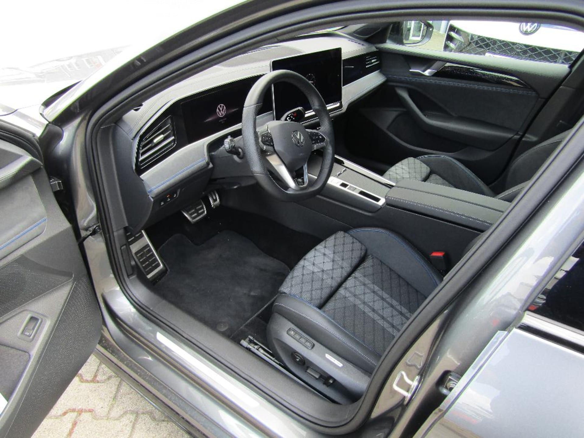 Volkswagen Passat R-Line