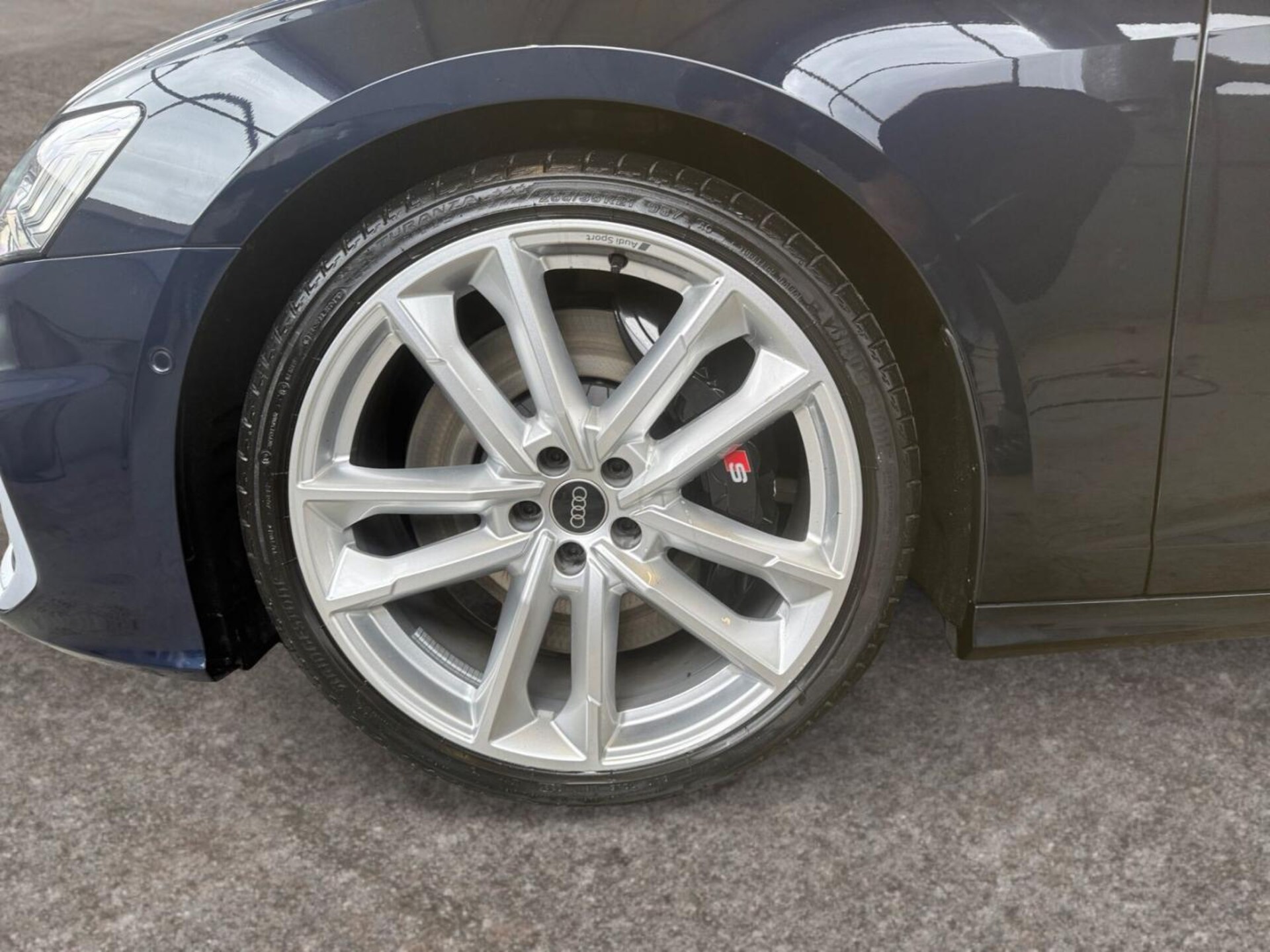 Audi S6 Avant