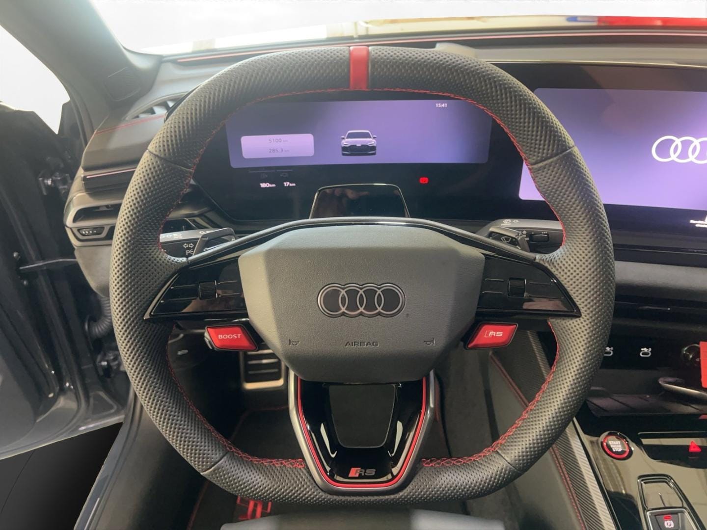 Bild über Audi RS 5 Limousine TFSI quattro 470 kW tiptronic - für weitere Informationen kontaktieren Sie den Audi Partner