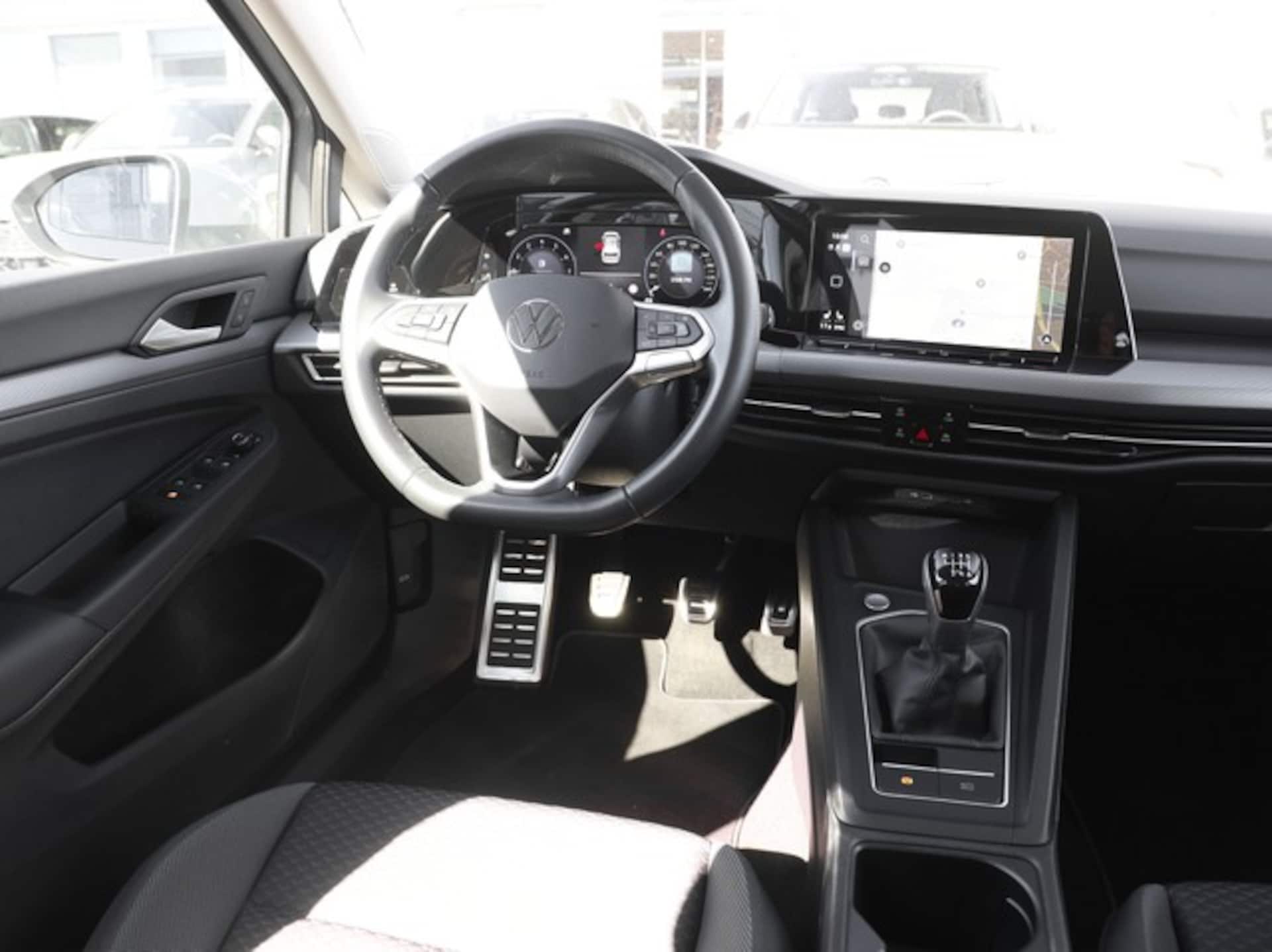 Volkswagen Golf Active