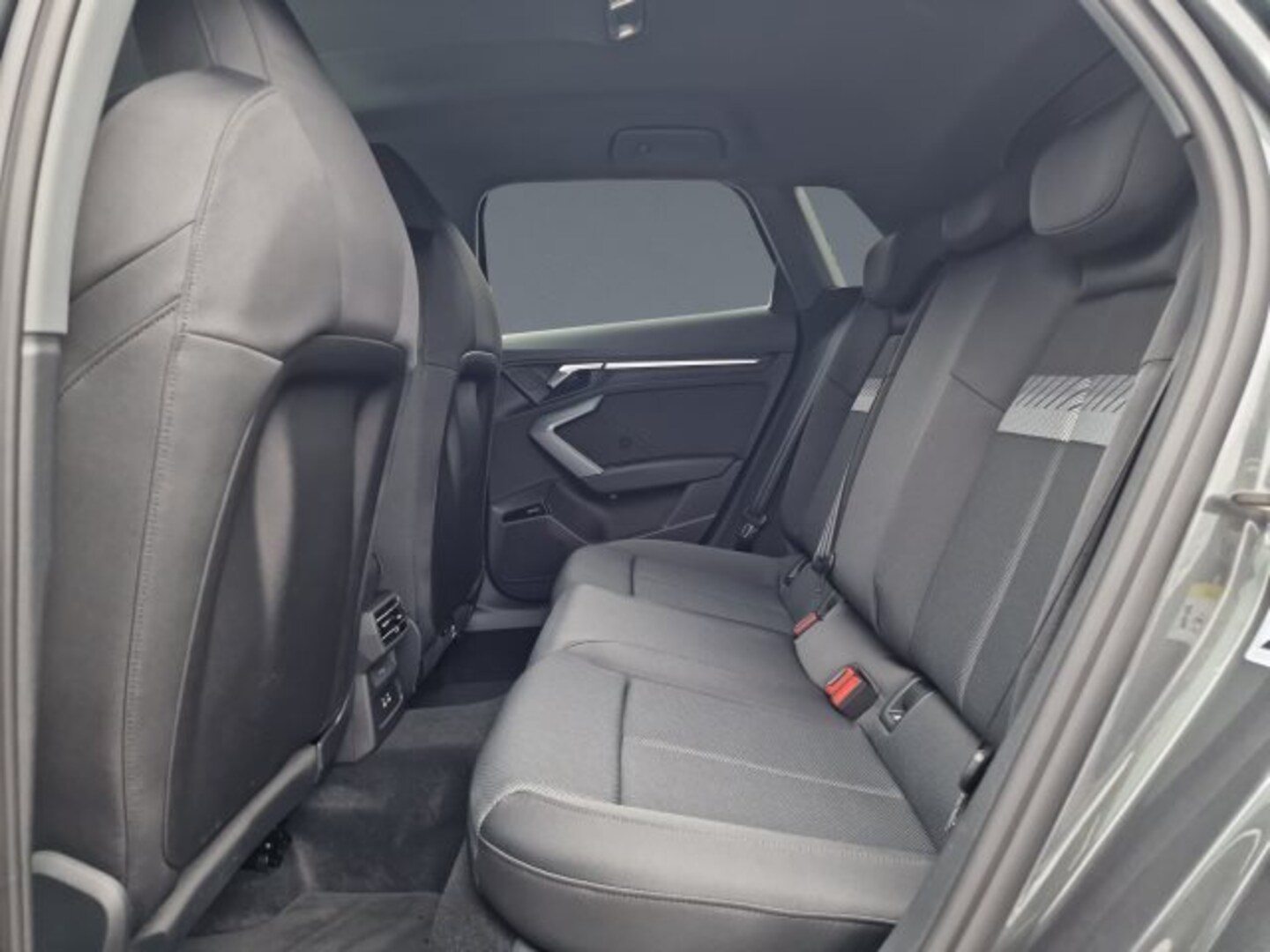 Bild über Audi A3 Sportback TDI S tronic - für weitere Informationen kontaktieren Sie den Audi Partner