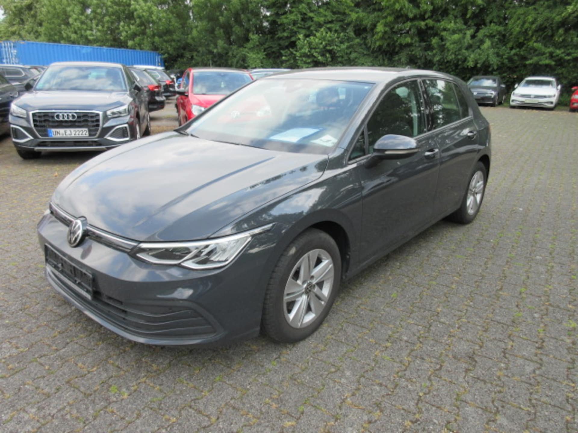 Volkswagen Golf Life