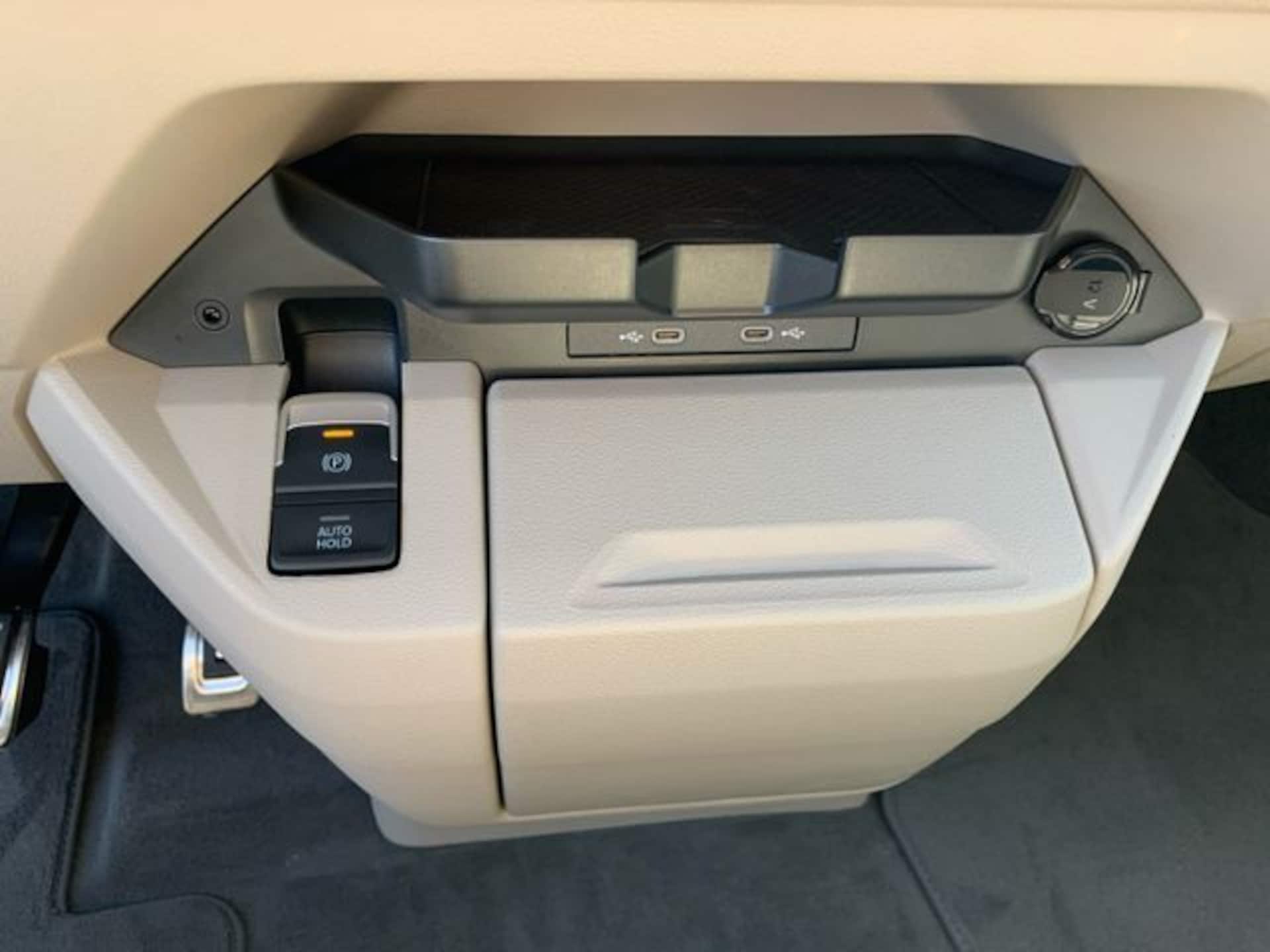 Volkswagen Multivan Langversion Style