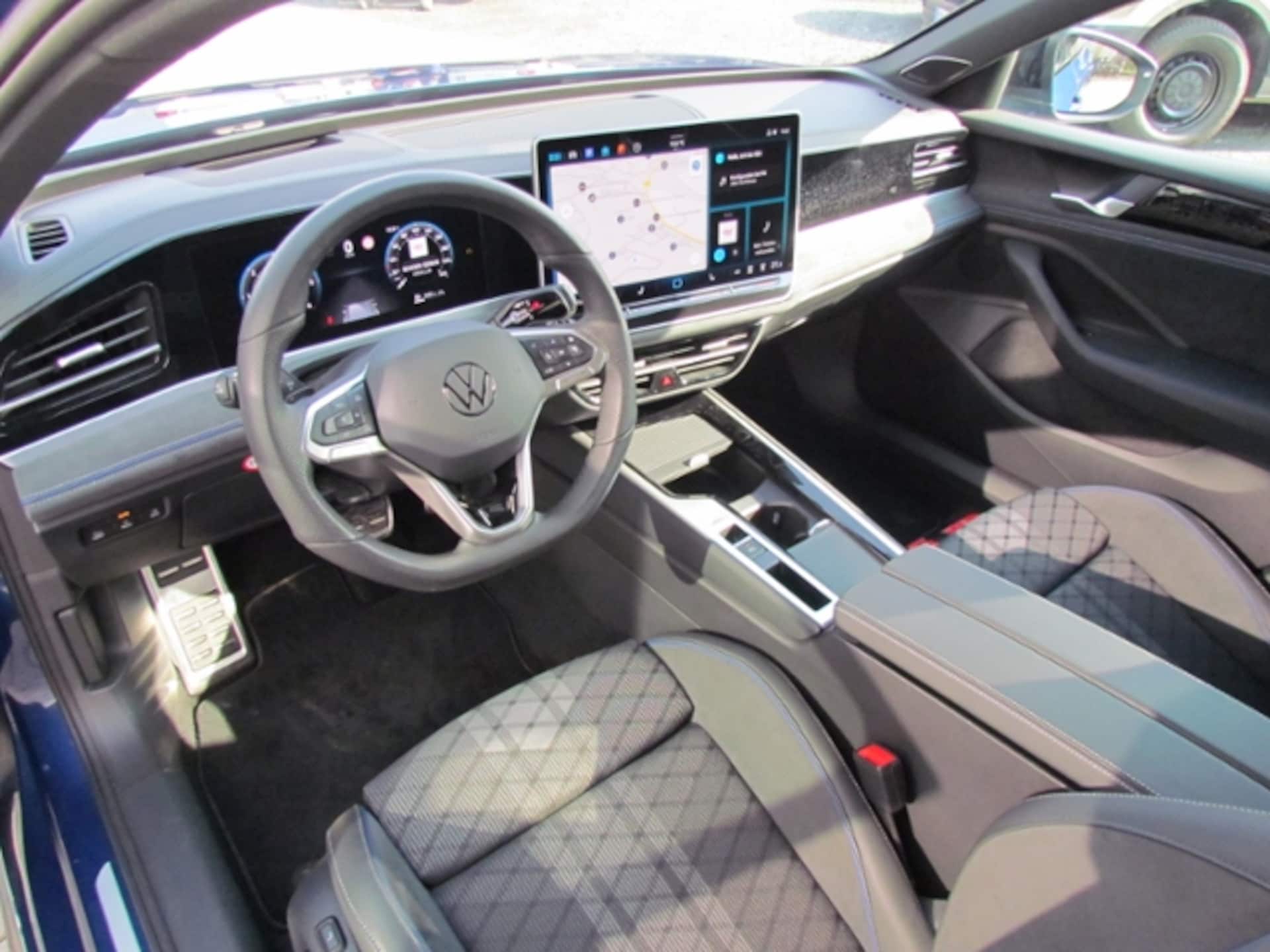 Volkswagen Passat R-Line