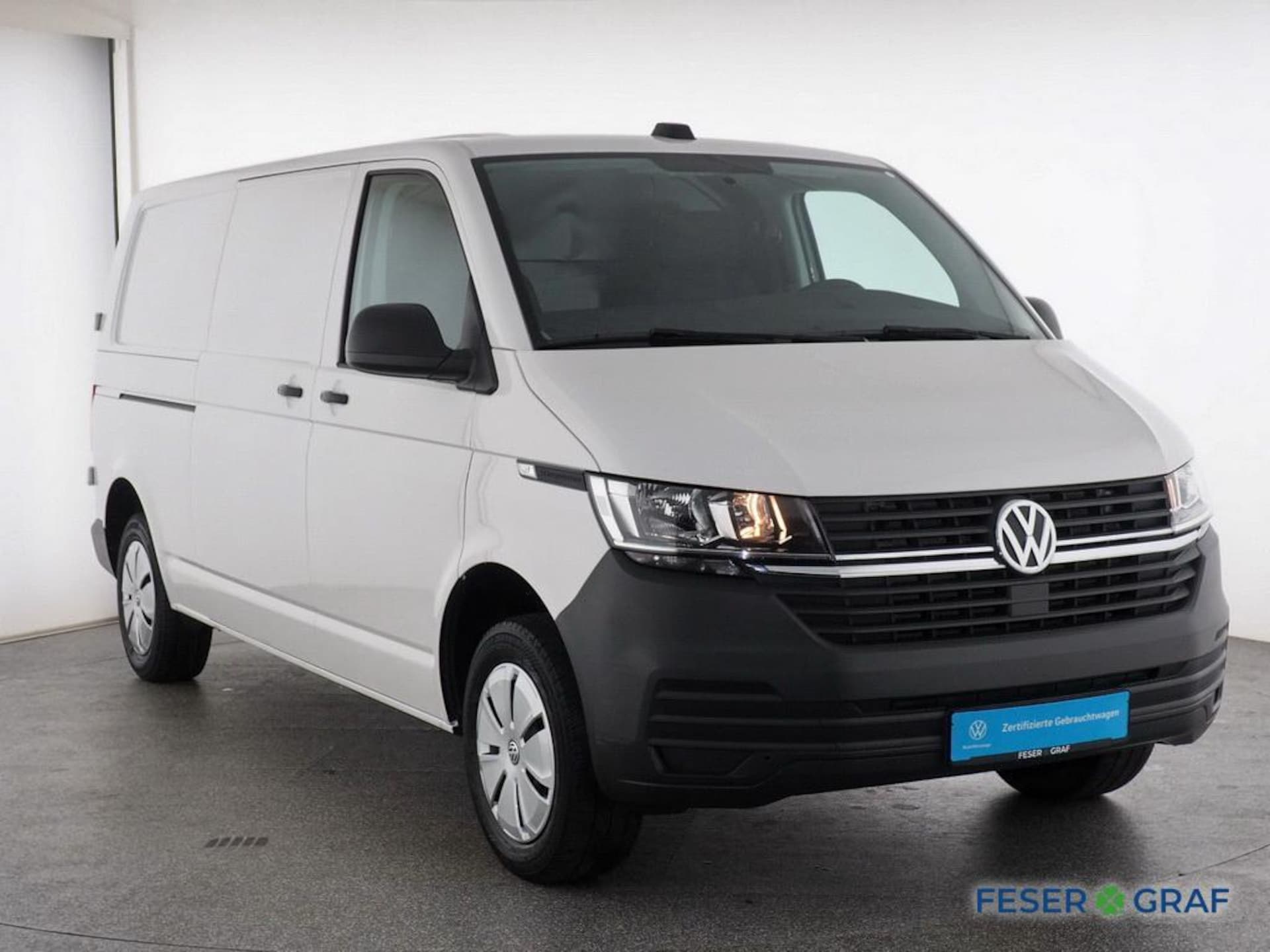 Volkswagen T6.1 Transporter Kasten langer Radstand