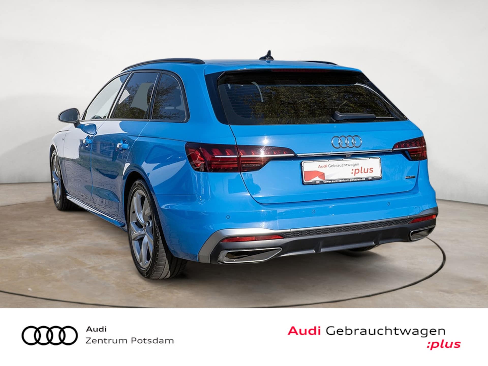 Audi A4 Avant S line