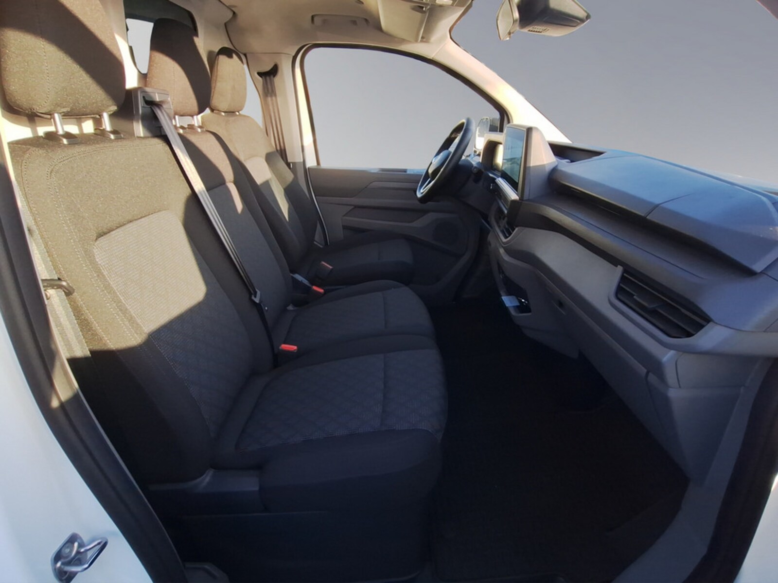 Volkswagen Transporter Kasten kurzer Radstand – Bild 20