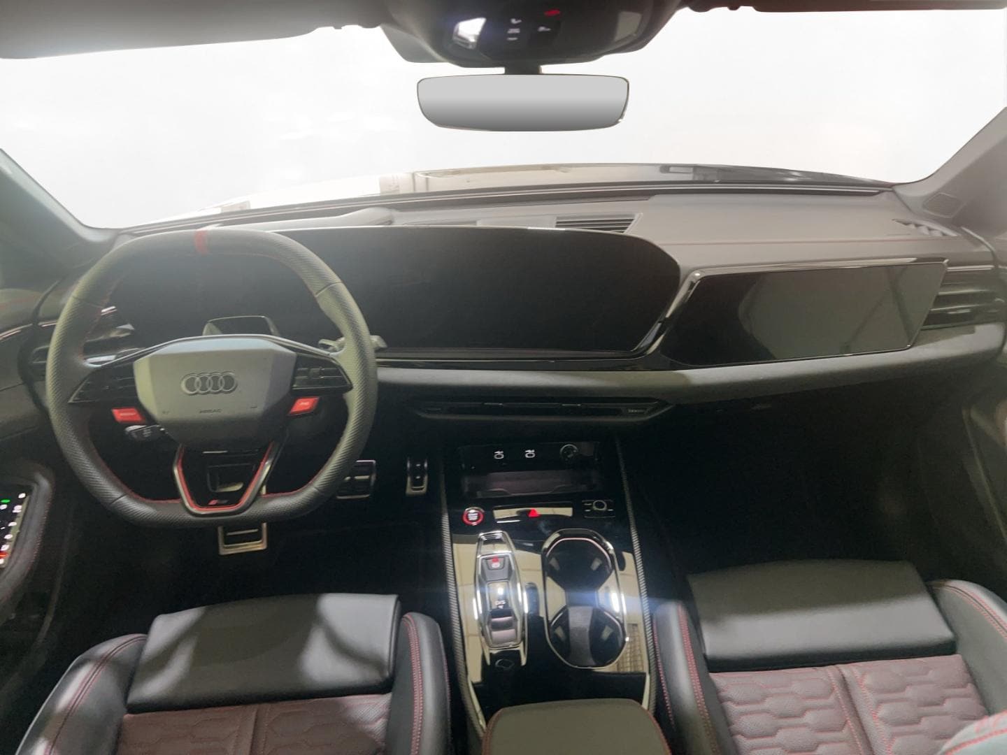 Bild über Audi RS 5 Limousine TFSI quattro 470 kW tiptronic - für weitere Informationen kontaktieren Sie den Audi Partner