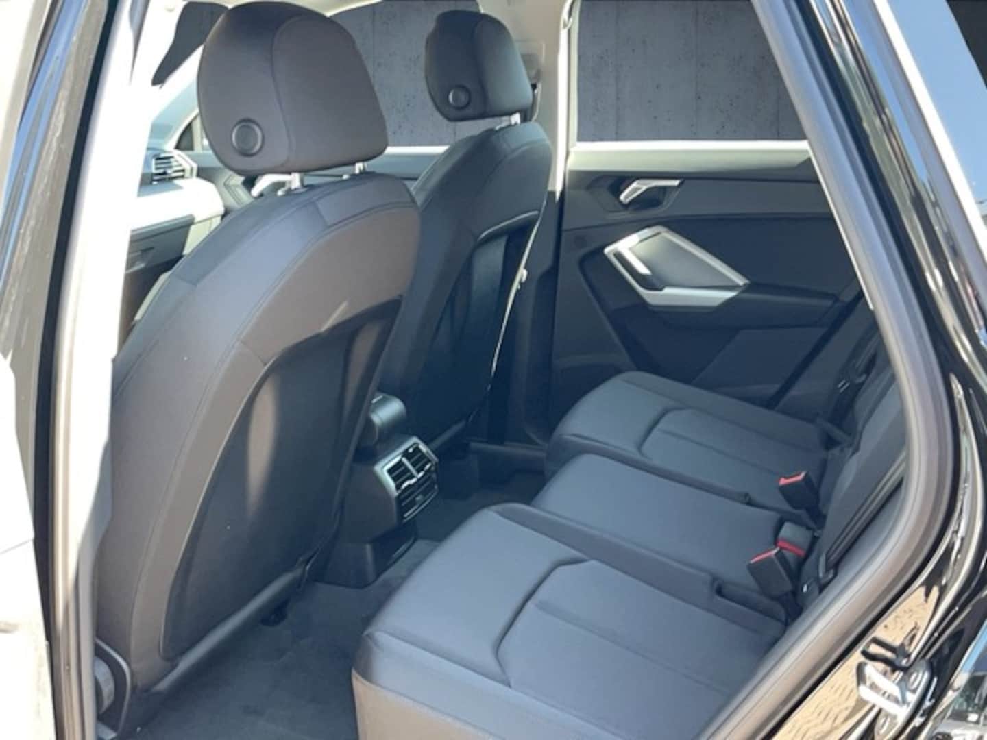 Bild über Audi Q3 TFSI 110 kW S tronic - für weitere Informationen kontaktieren Sie den Audi Partner
