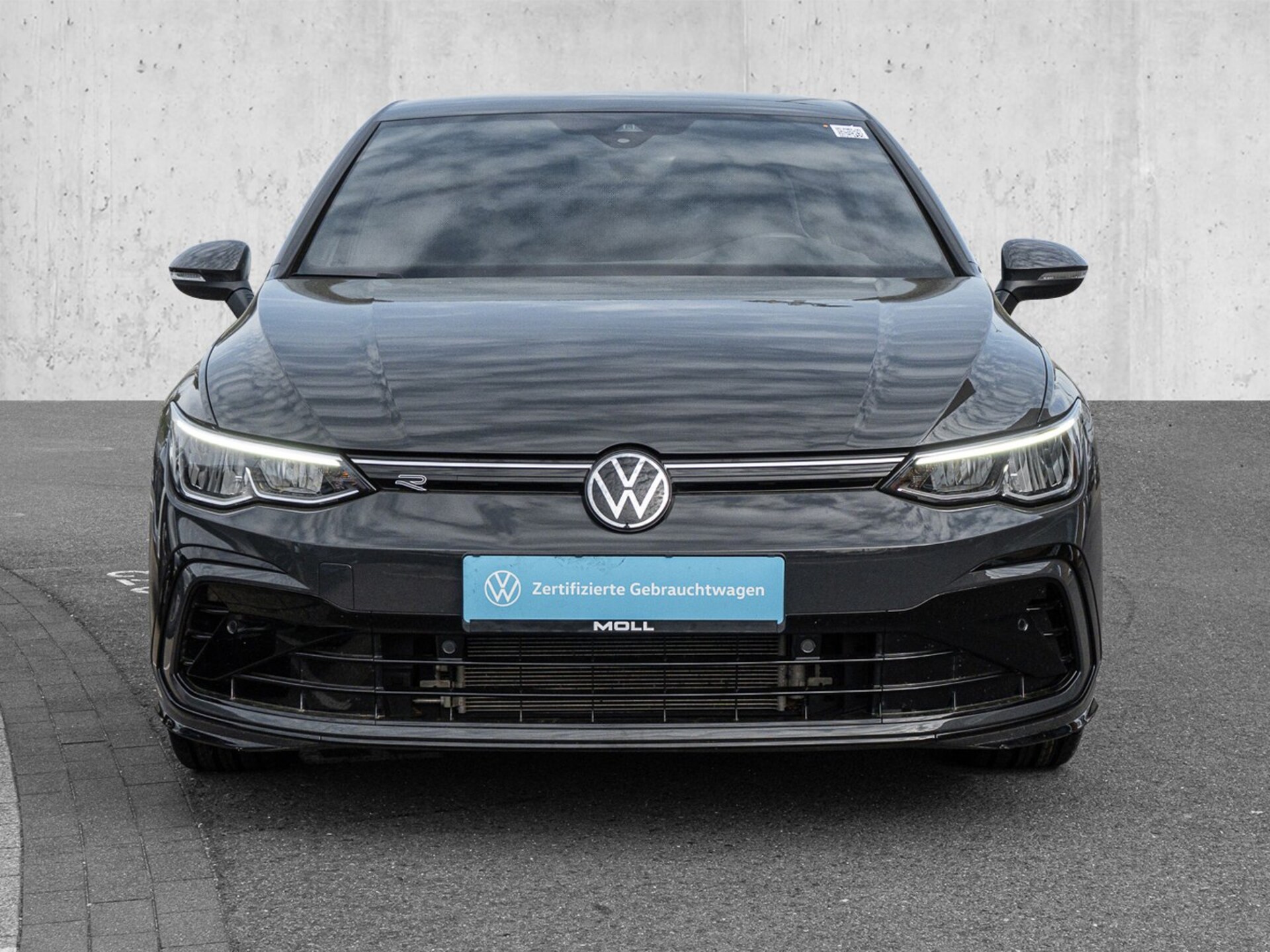 Volkswagen Golf R-Line
