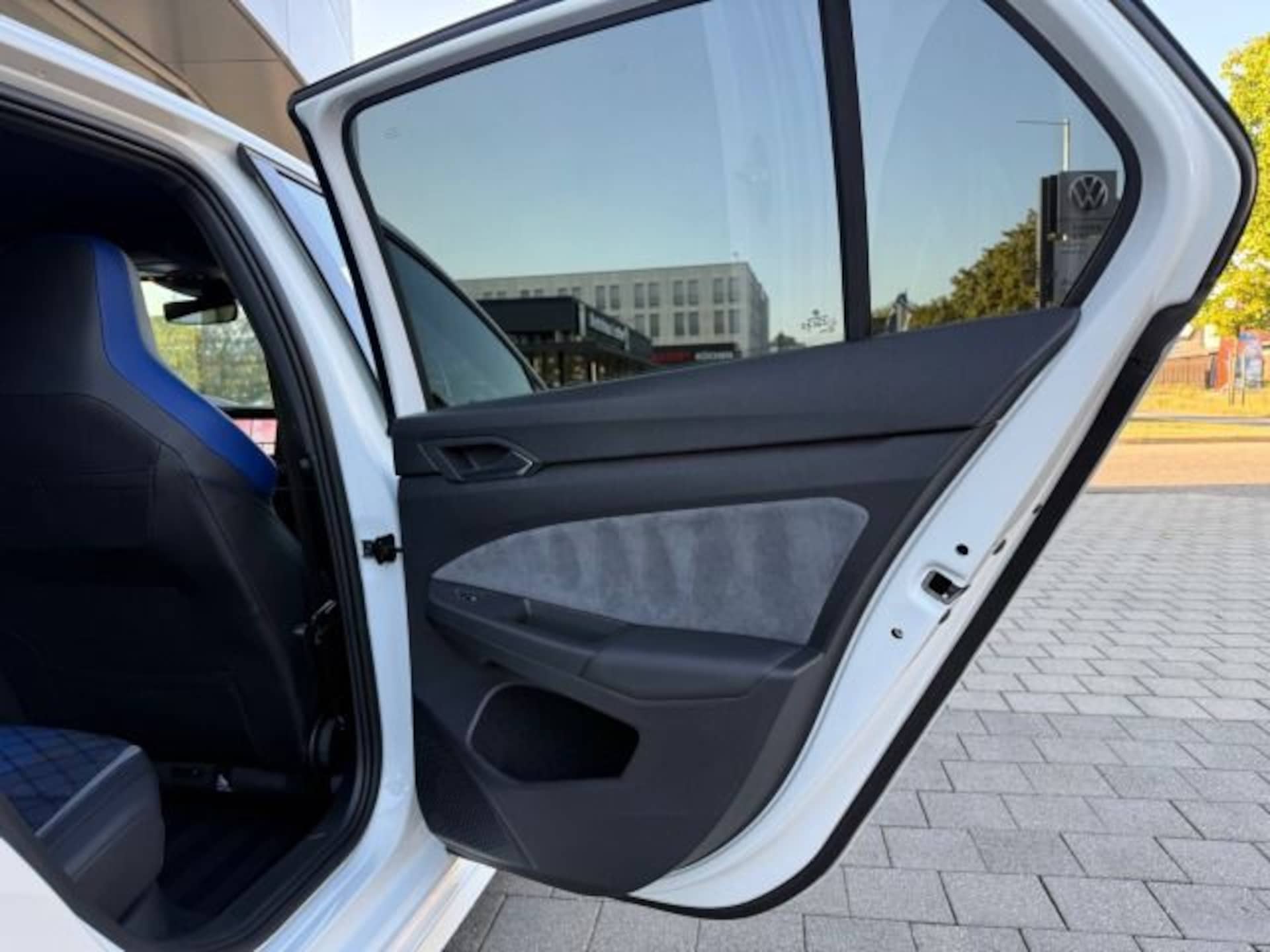 Volkswagen Golf R